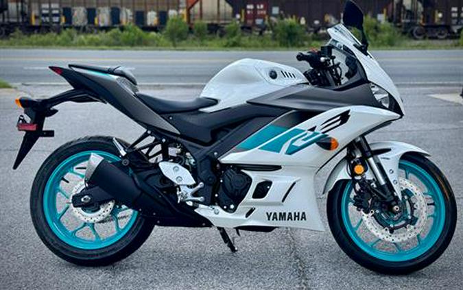 2024 Yamaha YZF-R3