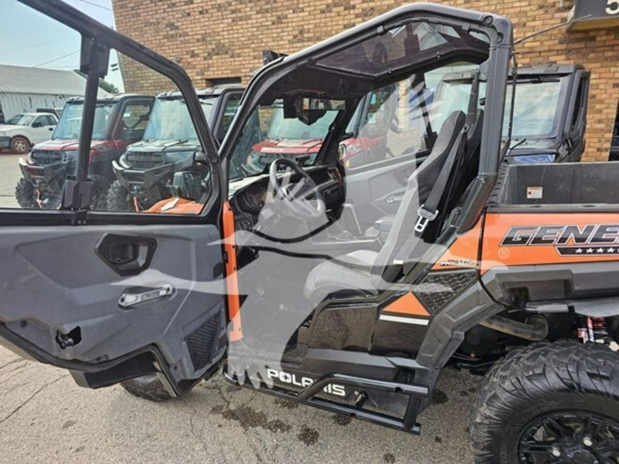 2016 Polaris® GENERAL 1000 EPS DELUXE