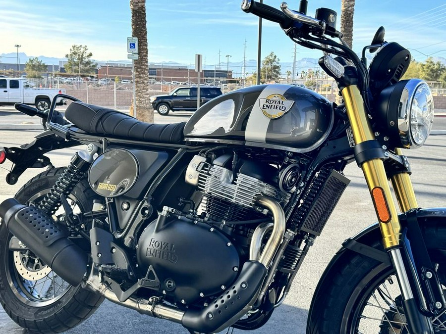 2026 Royal Enfield Bear 650 Golden Shadow