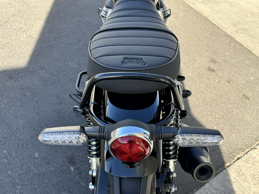 2026 Royal Enfield Bear 650 Golden Shadow