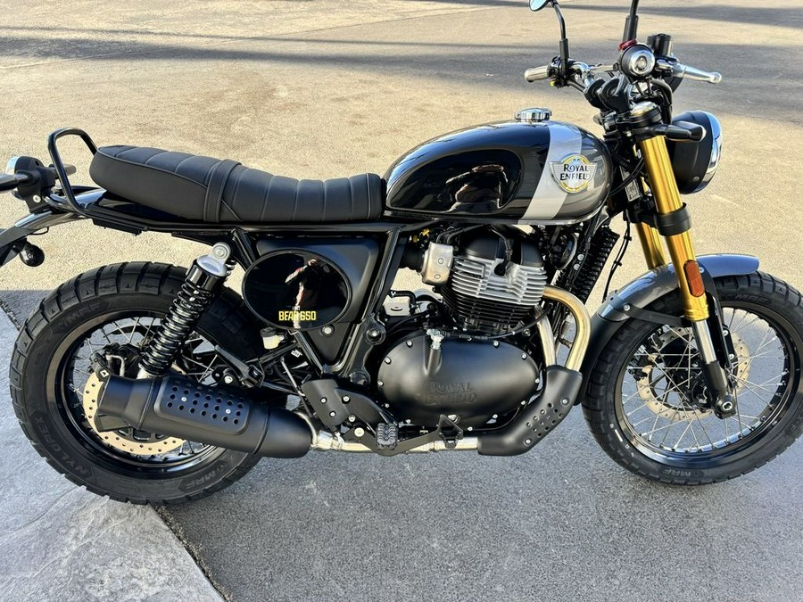 2026 Royal Enfield Bear 650 Golden Shadow