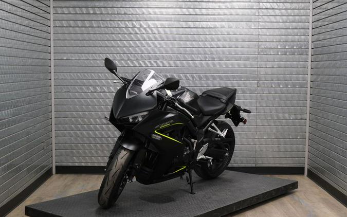 New 2026 HONDA CBR650R ECLUTCH