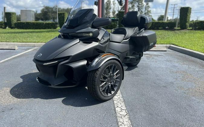 2026 Can-Am Spyder RT Limited Dark