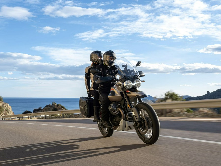 2026 Moto Guzzi V85 TT Travel