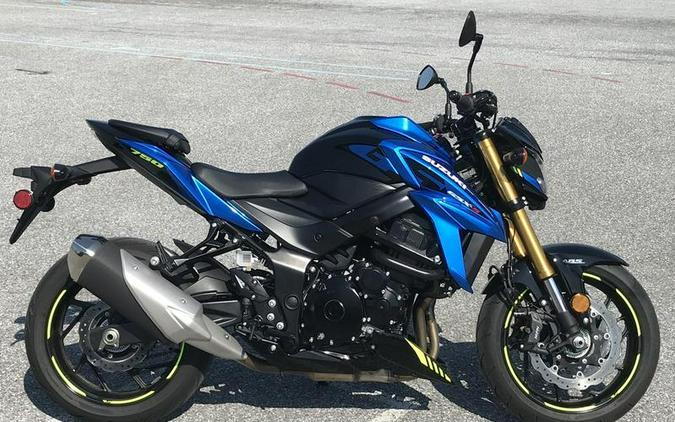 2022 Suzuki GSX-S750Z ABS