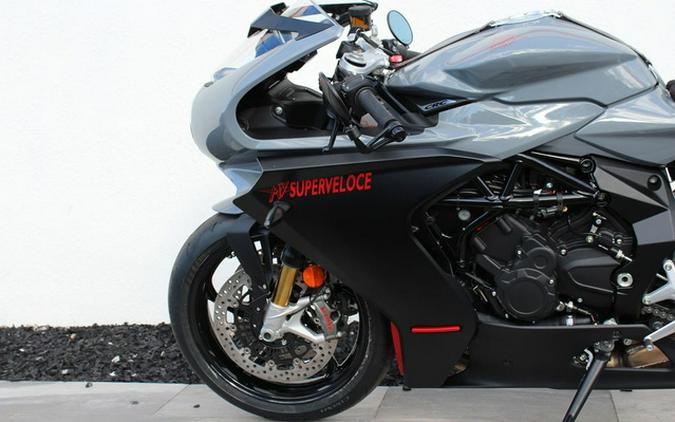 2023 MV Agusta Superveloce 800