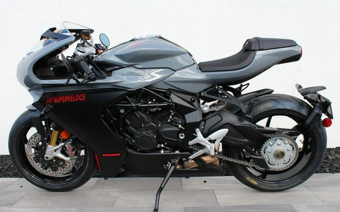 2023 MV Agusta Superveloce 800