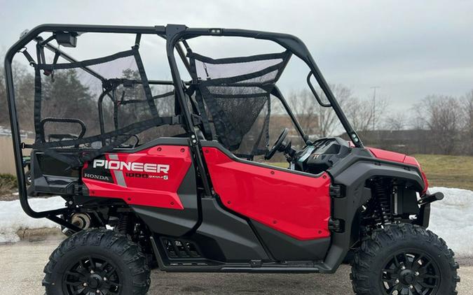 2024 Honda Pioneer 1000-5 Deluxe