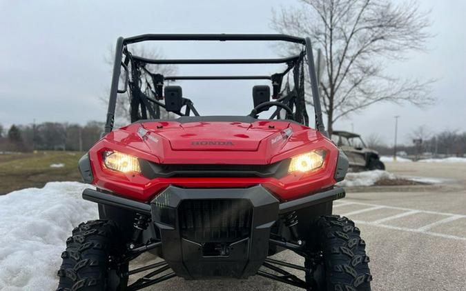 2024 Honda Pioneer 1000-5 Deluxe