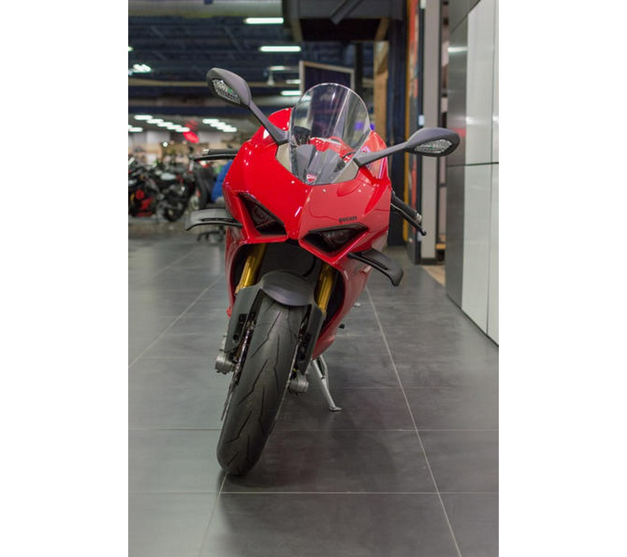 2024 Ducati Panigale V4 S Red