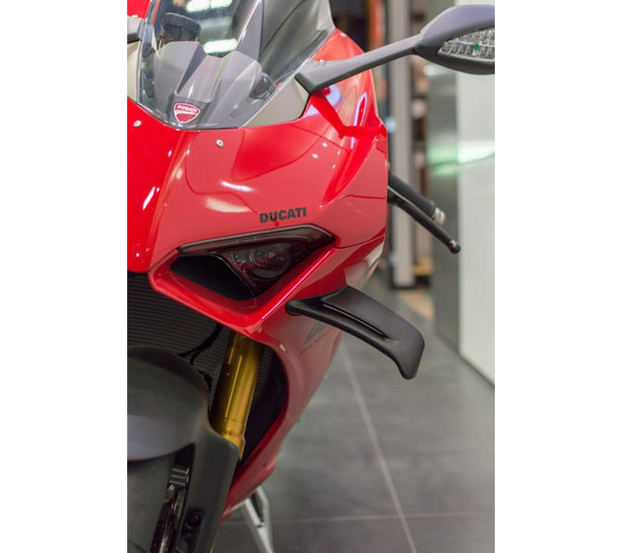 2024 Ducati Panigale V4 S Red