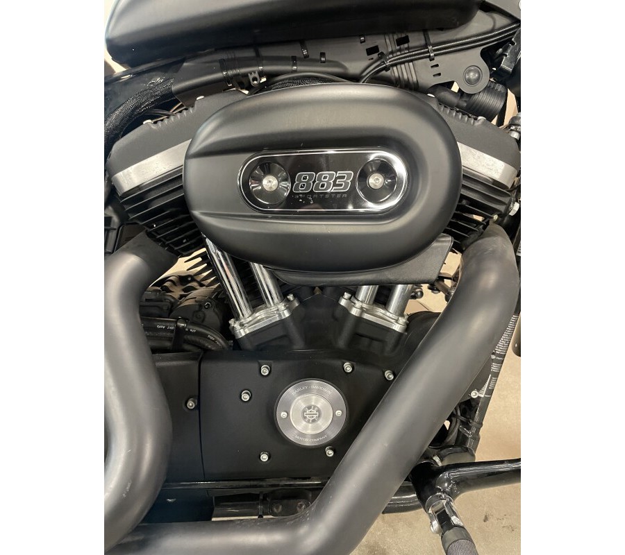 2015 Harley-Davidson® Iron 883™ Black Denim