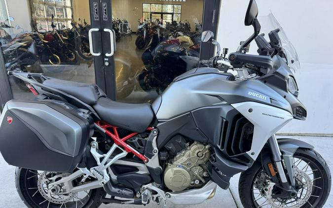 2022 Ducati Multistrada V4S Aviator Grey / Spoked Wheels