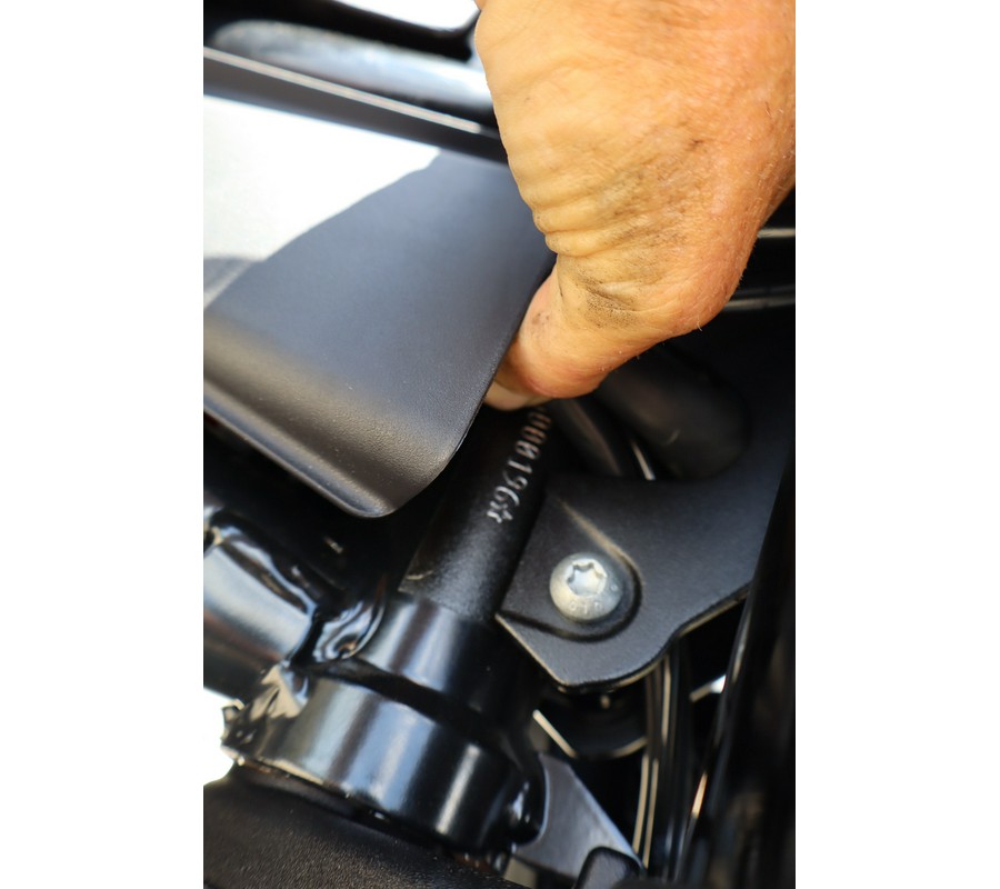 2026 Moto Guzzi V85 TT Travel