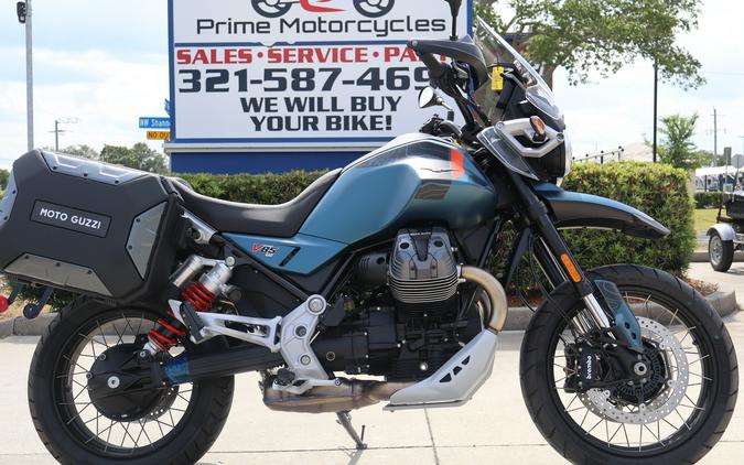 2026 Moto Guzzi V85 TT Travel