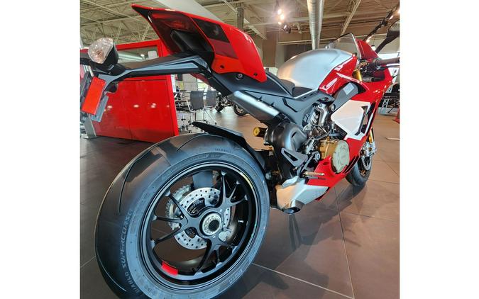 2024 Ducati Panigale V4 R