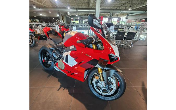 2024 Ducati Panigale V4 R