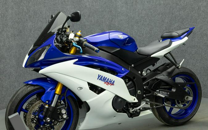 2015 YAMAHA YZFR6 600