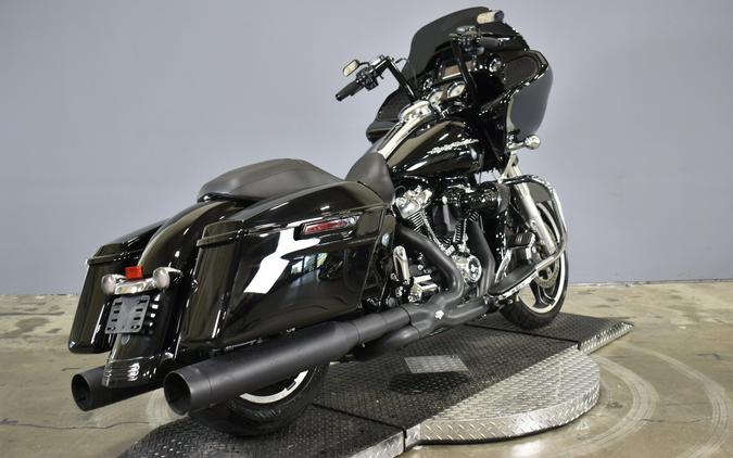 2017 Harley-Davidson Road Glide Special FLTRXS