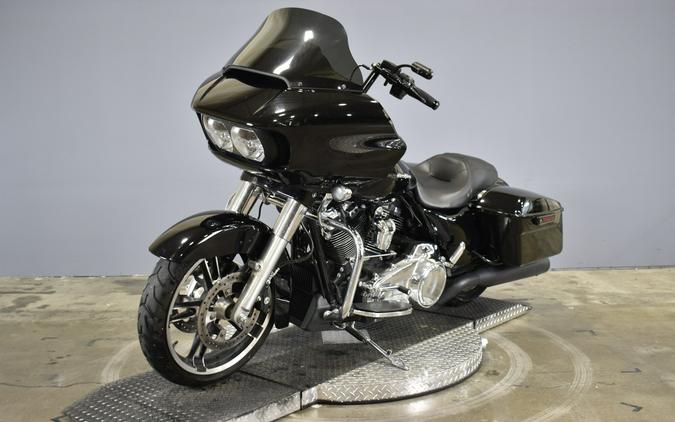 2017 Harley-Davidson Road Glide Special Vivid Black