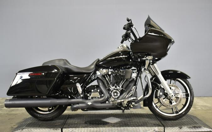 2017 Harley-Davidson Road Glide Special Vivid Black