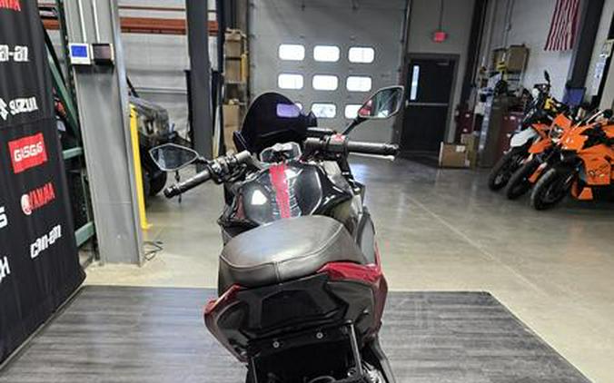 2021 Kawasaki Ninja® 650 ABS Metallic Spark Black/Pearl Nightshade Teal