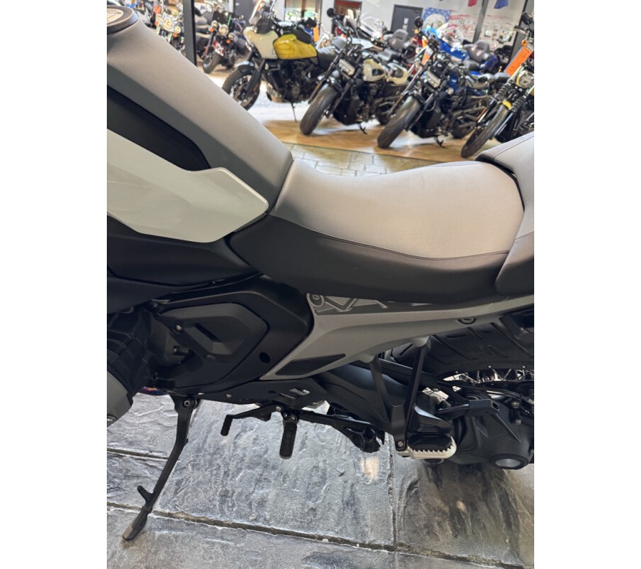 2025 BMW Motorrad R 1300 GS Adventure