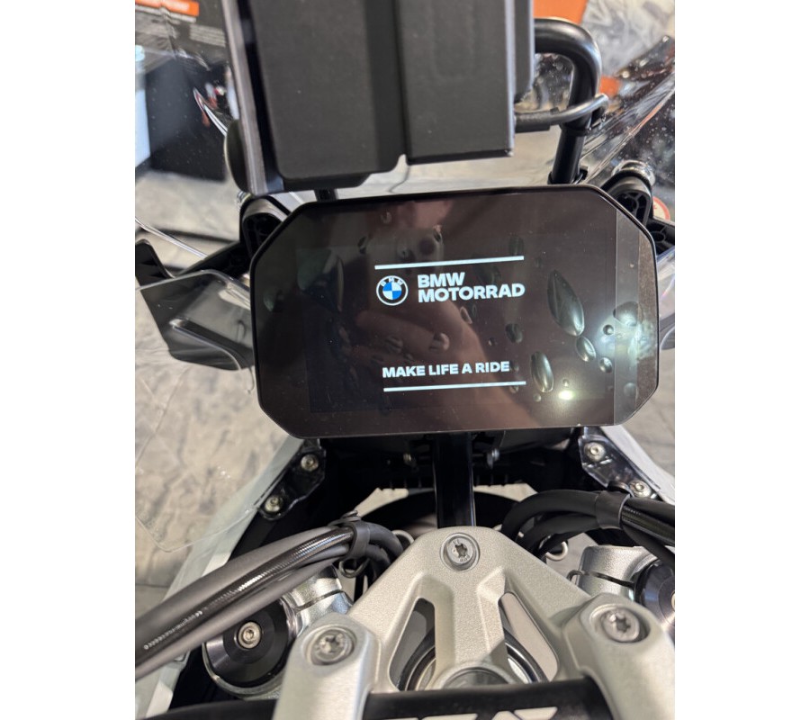 2025 BMW Motorrad R 1300 GS Adventure