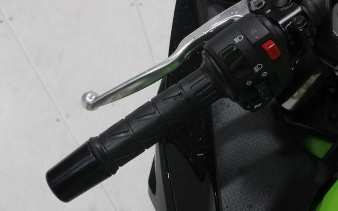 2025 Kawasaki Ninja® 500