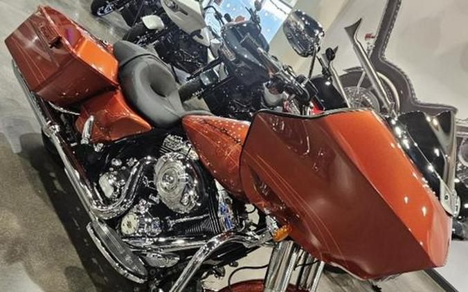 2011 Harley-Davidson® FLTRX - Road Glide® Custom