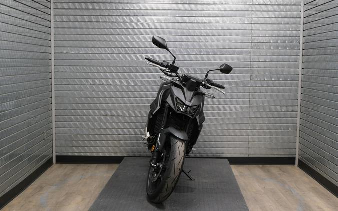 2025 HONDA CB750 HORNET