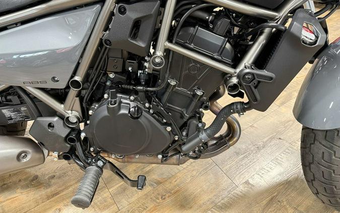 2024 Kawasaki Eliminator ABS Pearl Storm Gray ABS Pearl Robotic White