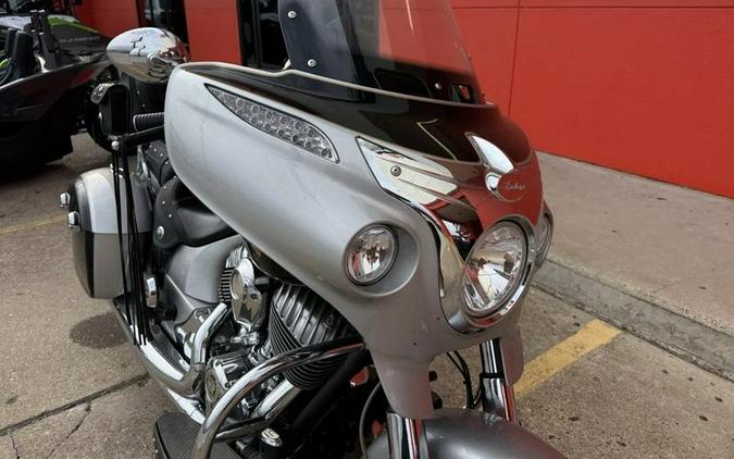 2017 Indian Motorcycle® Chieftain® Star Silver Over Thunder Black