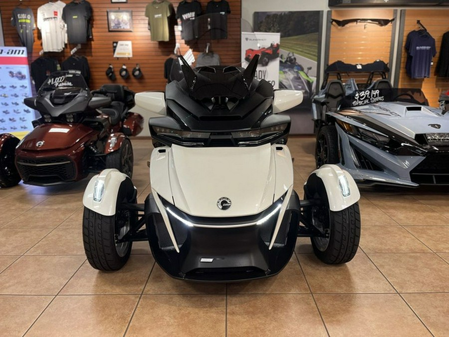 2026 Can-Am Spyder RT Limited Platine