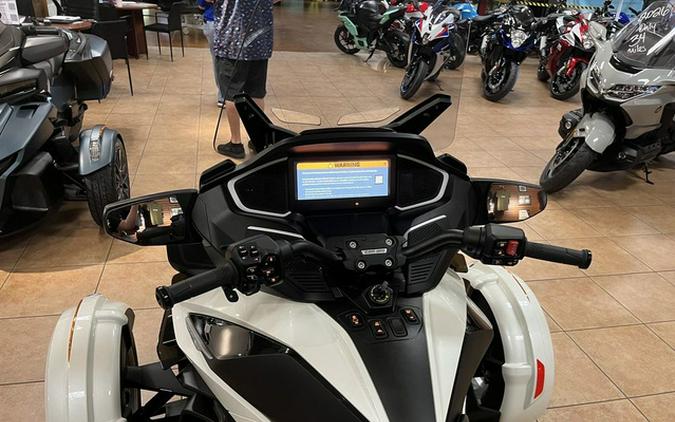 2026 Can-Am Spyder RT Limited Platine
