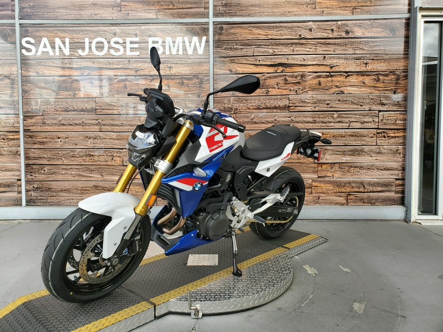 2024 BMW F 900 R