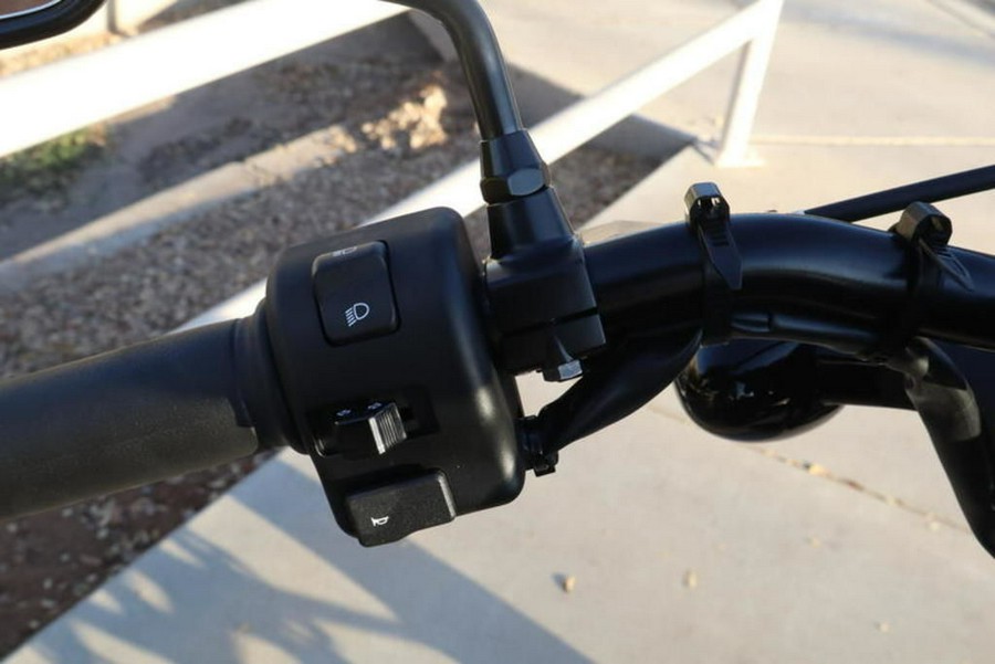 2025 Yamaha Bolt R-Spec