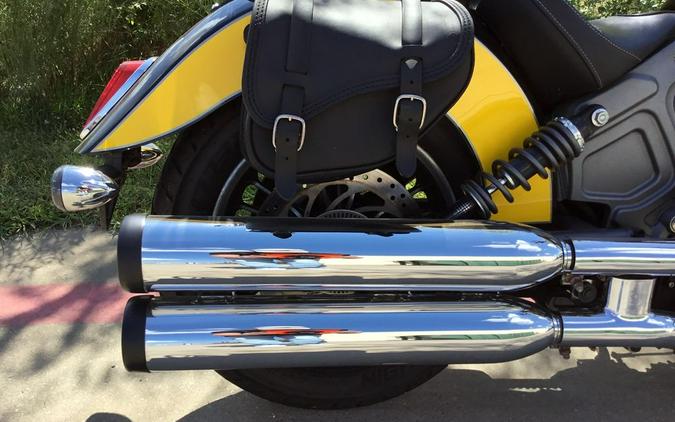 2019 Indian Motorcycle® Scout® Icon Series Thunder Black/Indian Motorcycle Yellow