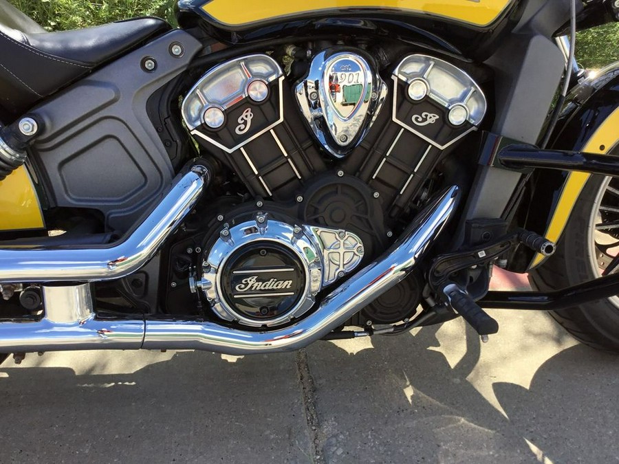 2019 Indian Motorcycle® Scout® Icon Series Thunder Black/Indian Motorcycle Yellow