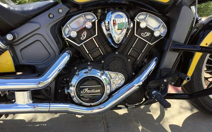2019 Indian Motorcycle® Scout® Icon Series Thunder Black/Indian Motorcycle Yellow