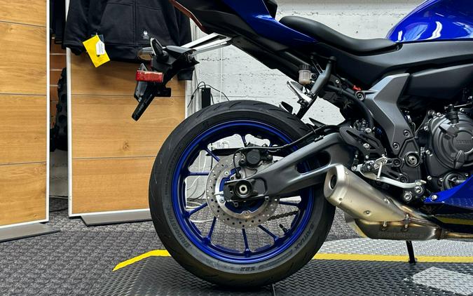 2025 Yamaha YZF-R7