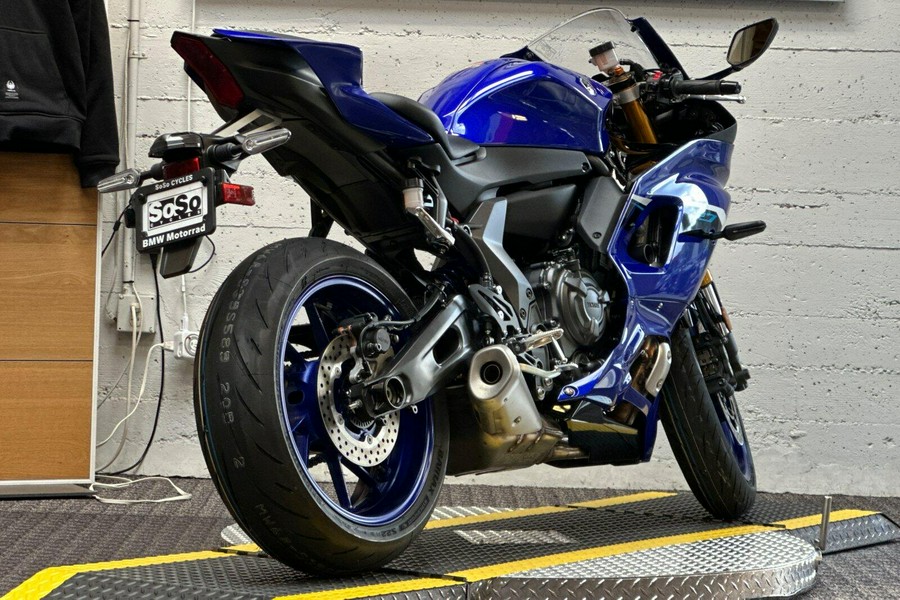 2025 Yamaha YZF-R7