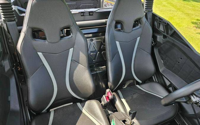 2026 Can-Am Commander XT 1000R