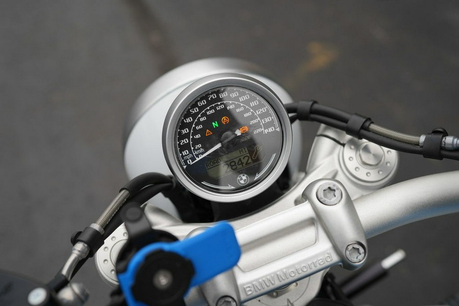 2021 BMW R nineT Scrambler 719 Cosmic Blue Metallic/Light White
