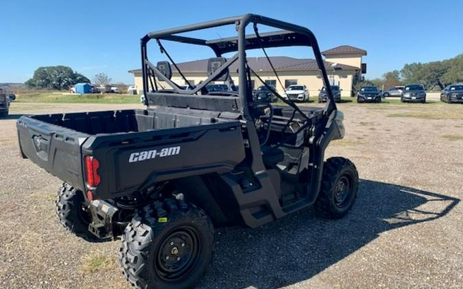 2024 Can-Am® Defender HD9