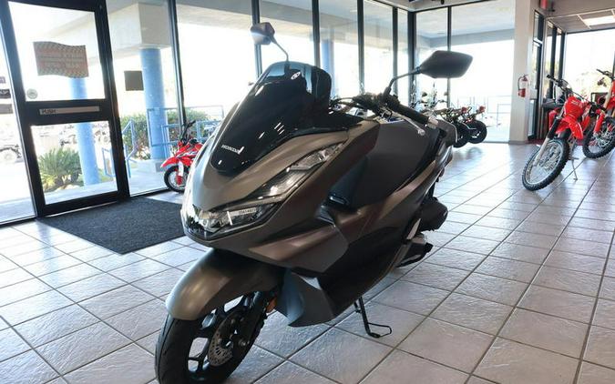 2024 Honda® PCX