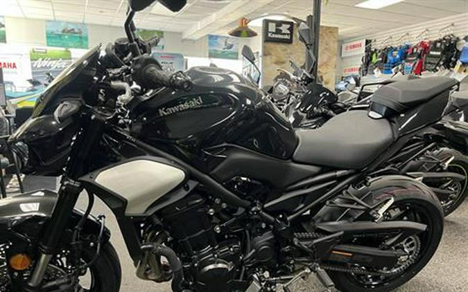 2025 Kawasaki Z900 ABS