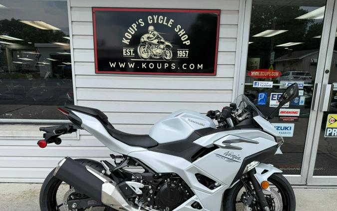 2025 Kawasaki Ninja 500 ABS