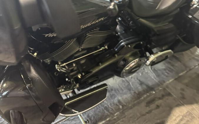 2017 Harley-Davidson CVO Street Glide