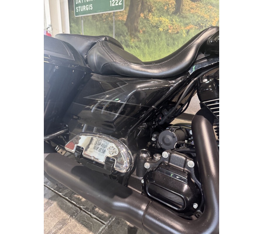 2017 Harley-Davidson CVO Street Glide